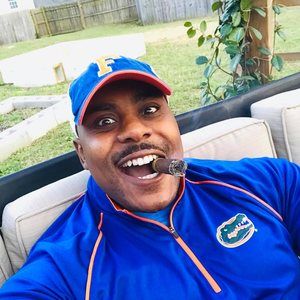 Meet your Posher, Derek